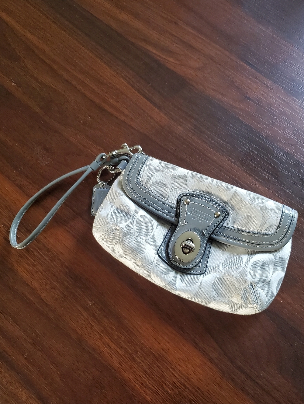 Coach Legacy Signature Gray Canvas Leather Trim Flap Wristlet Turnlock Soho